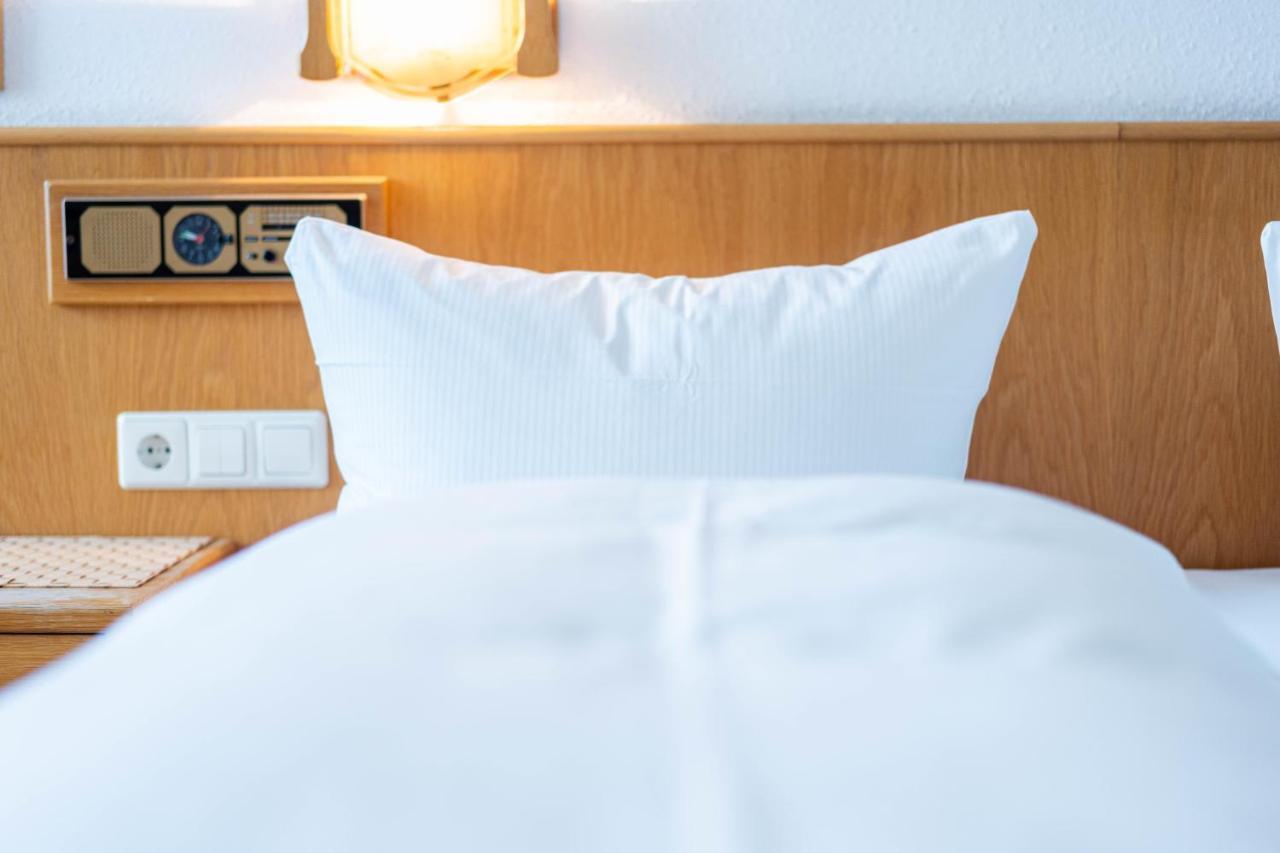Hotel Am Roemerplatz Ульм Экстерьер фото